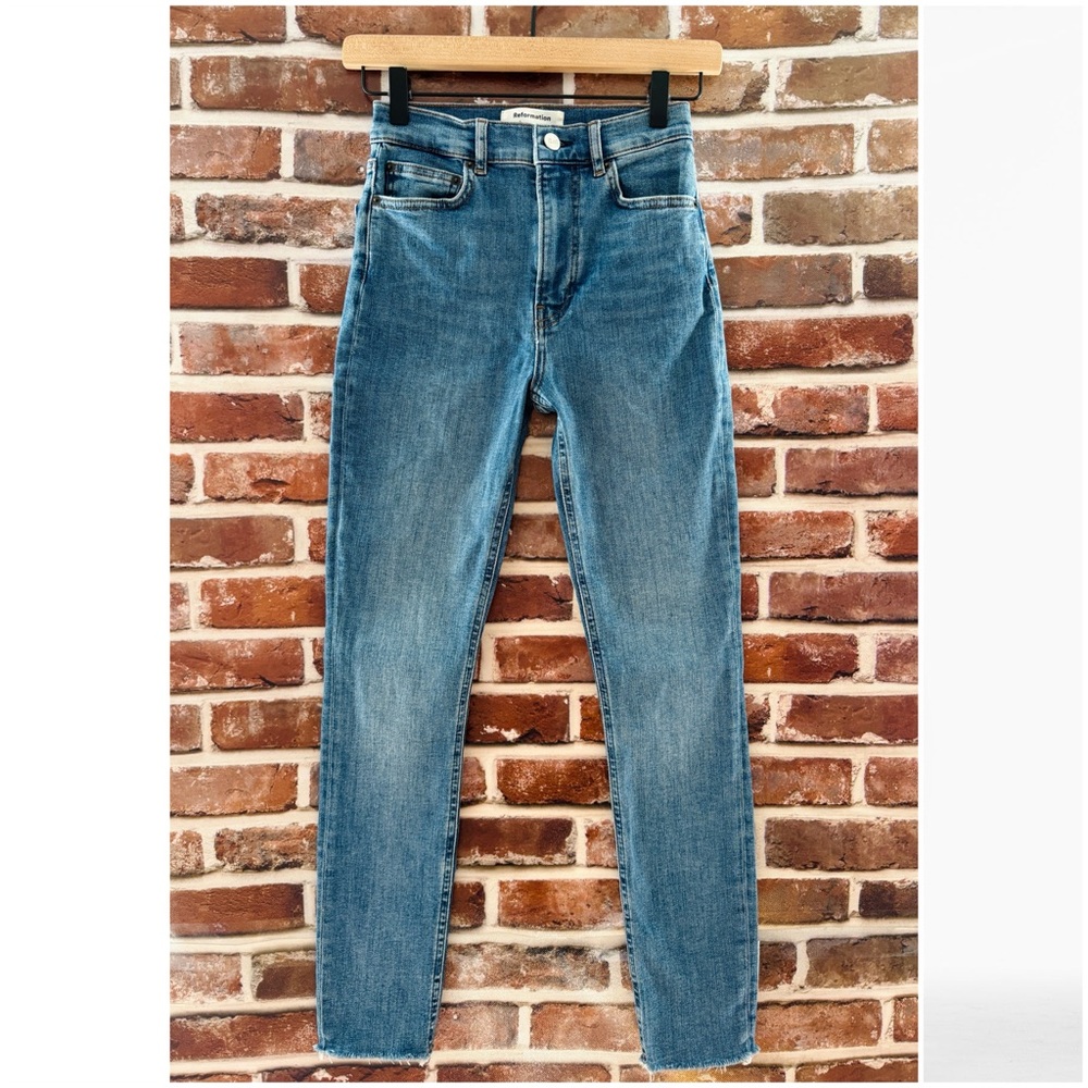 Reformation High Rise Jeans, Darwin Ankle Fray, Size 23